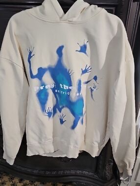 Aelfric Eden Cream Hoodie with Blue Graphic Print